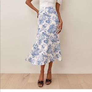 Black Daisy Reformation Bea Skirt